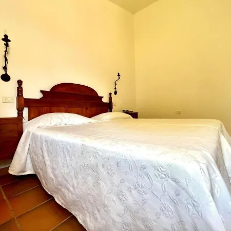 Two Bedrooms Apartment, Sea View, Near The アパート *