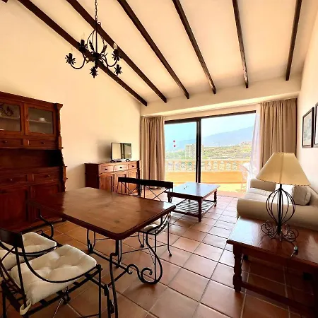 Two Bedrooms Apartment, Sea View, Near The アパート ロス・レアレホス
