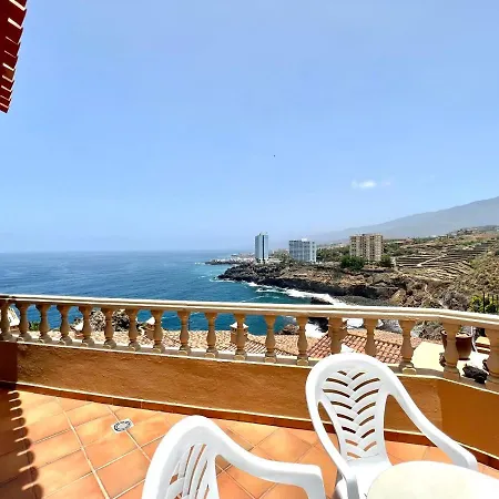 Two Bedrooms Apartment, Sea View, Near The アパート