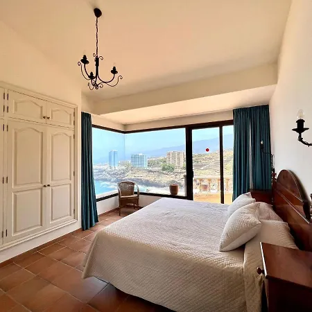アパート Two Bedrooms Apartment, Sea View, Near The