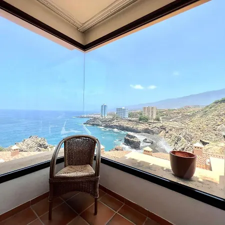 アパート Two Bedrooms Apartment, Sea View, Near The *