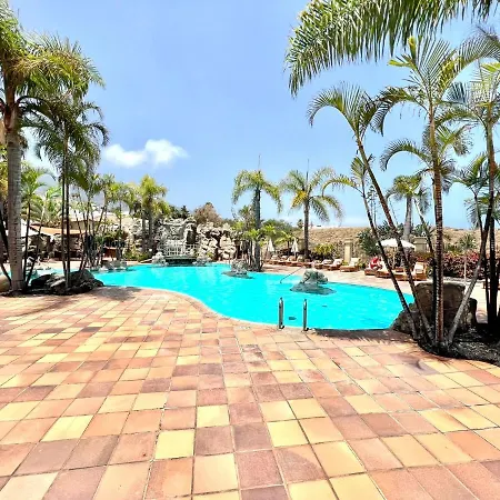 Two Bedrooms Apartment, Sea View, Near The