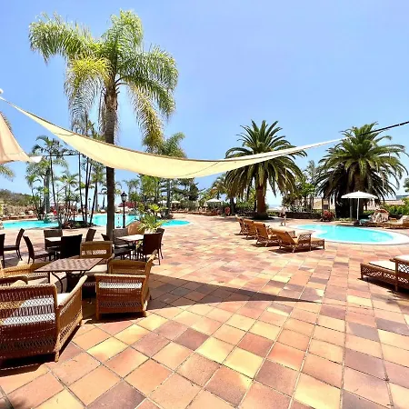 アパート Two Bedrooms Apartment, Sea View, Near The