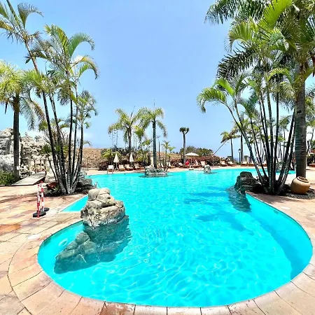 Two Bedrooms Apartment, Sea View, Near The * ロス・レアレホス