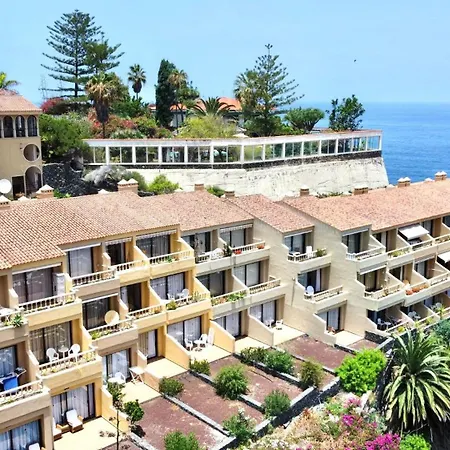 Two Bedrooms Apartment, Sea View, Near The アパート
